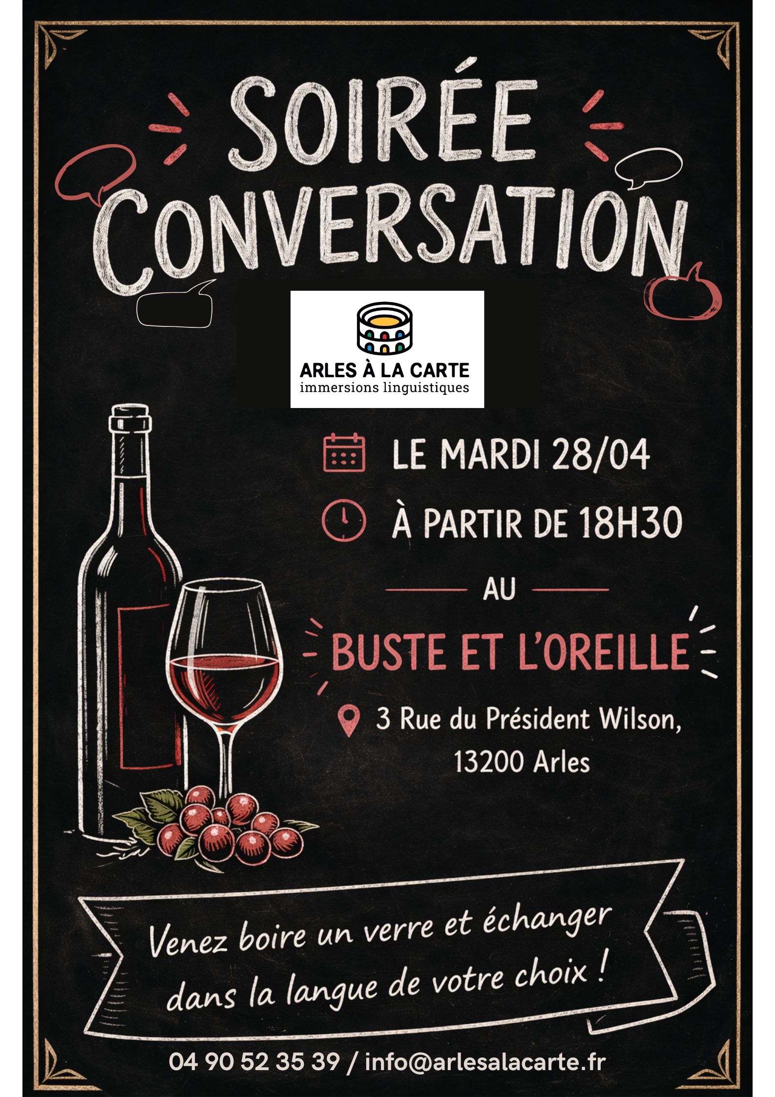 Personnes discutant lors d'une soirée conversation